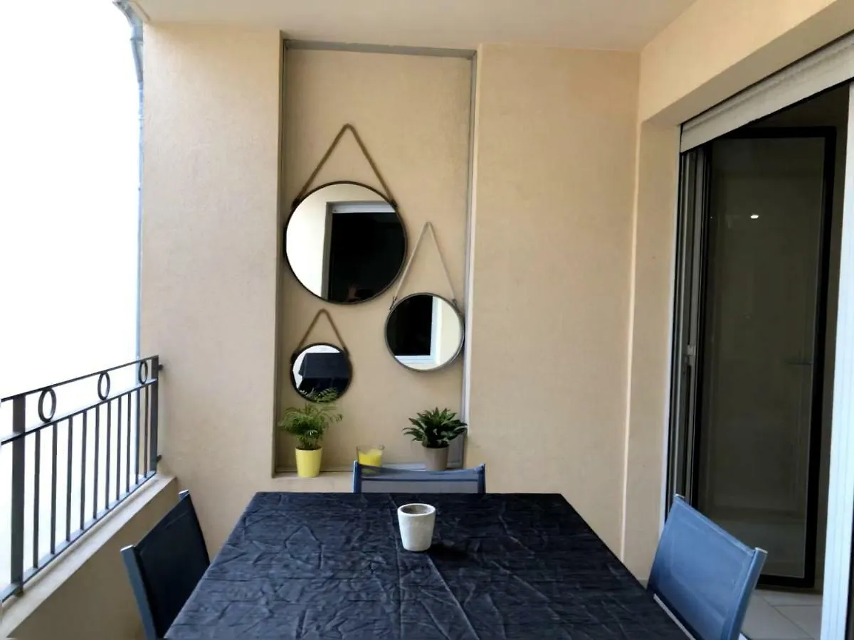 10 Rue De La Rampe Apartment Cannes France